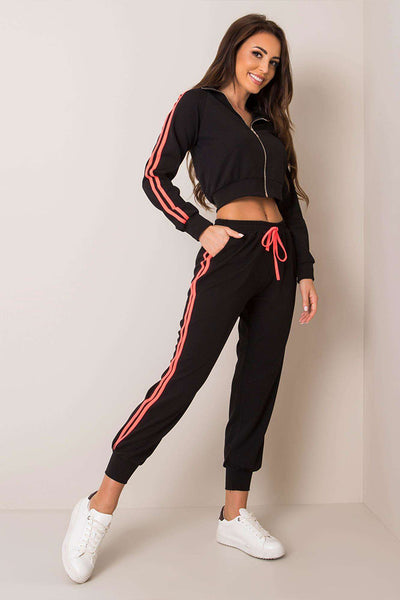 Sports suit